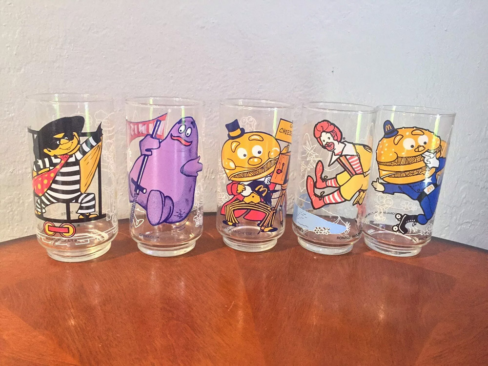 1970s-restaurant-glasses-1