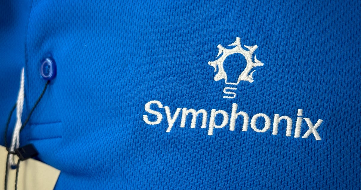branded-apparel-and-uniforms-symphonix